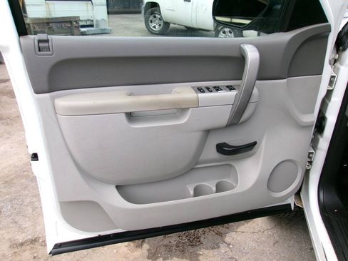Used 2010 Chevrolet Silverado 2500 4x4 Crew Cab image 15
