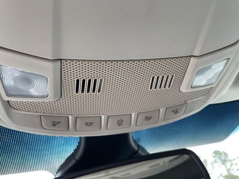 Used 2024 Ford Edge SEL image 24