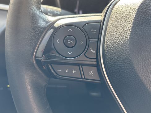Used 2024 Toyota Corolla XSE FWD image 18