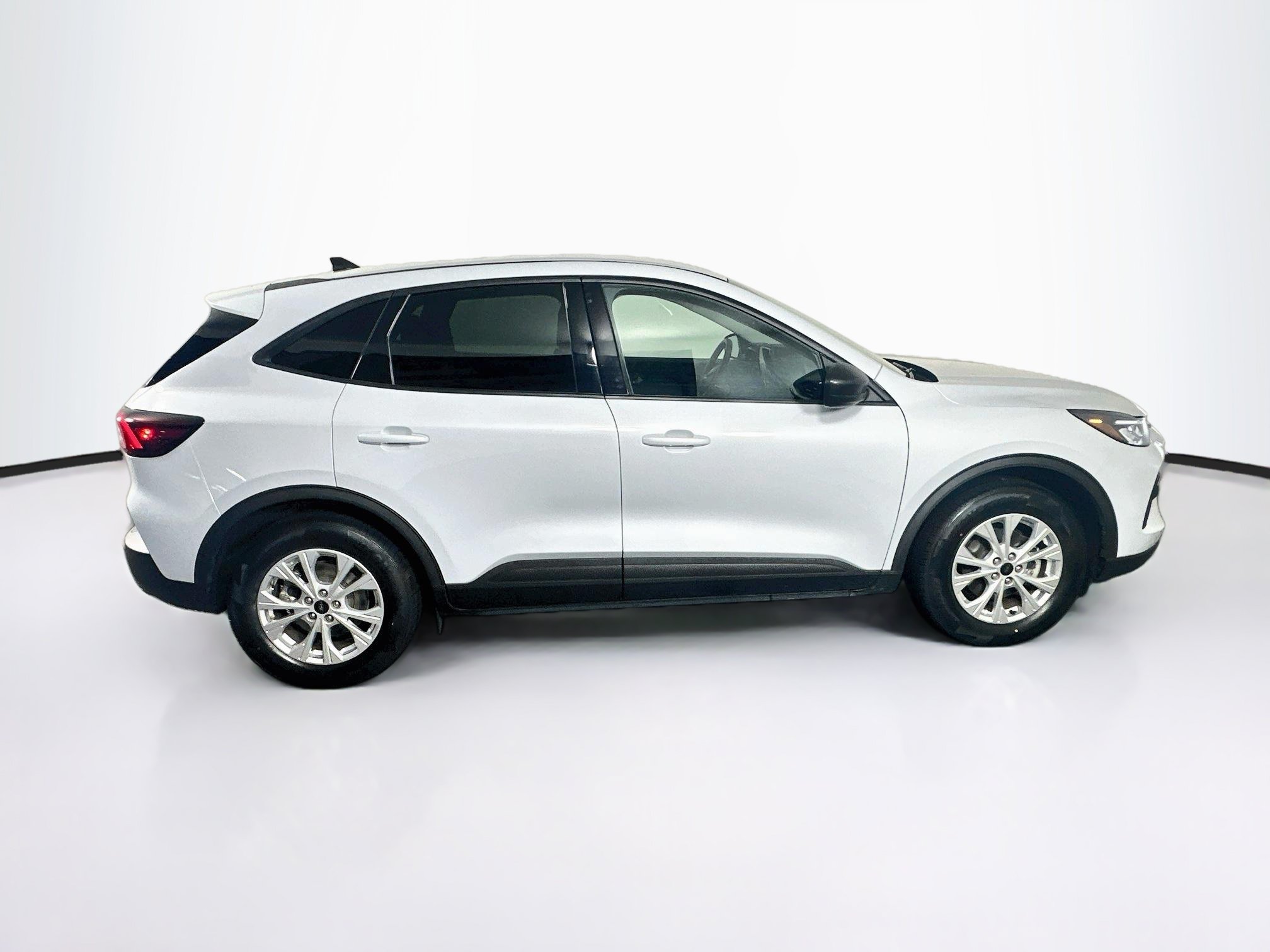 Used 2025 Ford Escape Active FWD image 10