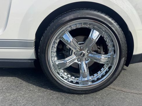 Used 2007 Ford Mustang Shelby GT500 RWD image 26