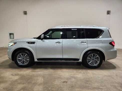 Used 2022 INFINITI QX80 Luxe w/ Cargo Package AWD/4WD image 7