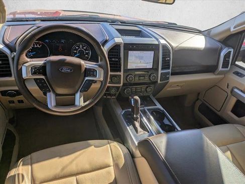 Used 2020 Ford F150 Lariat image 16