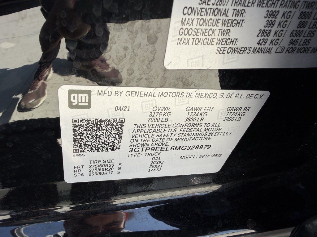 Used 2021 GMC Sierra 1500 AT4 w/ AT4 Premium Package AWD/4WD image 32