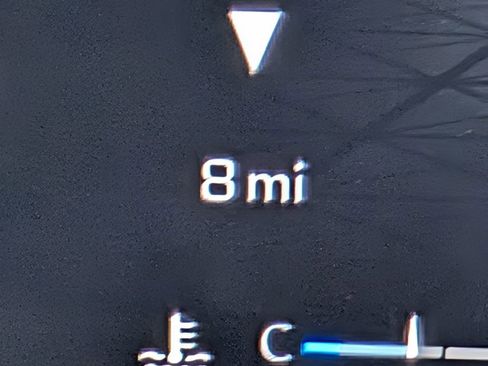 New 2026 GMC Sierra 2500 SLT w/ SLT Convenience Package image 17