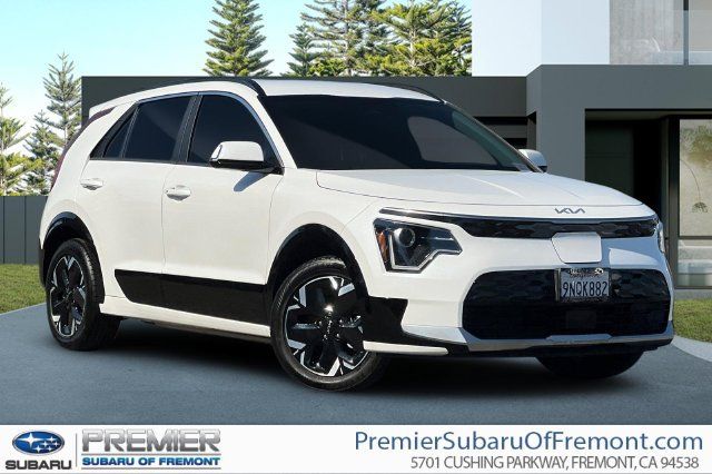Used 2024 Kia Niro Wind FWD image 1