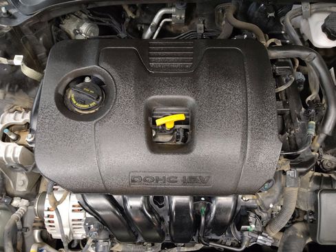 Used 2020 Kia Forte LXS FWD image 30
