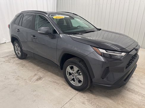Used 2025 Toyota RAV4 XLE image 8