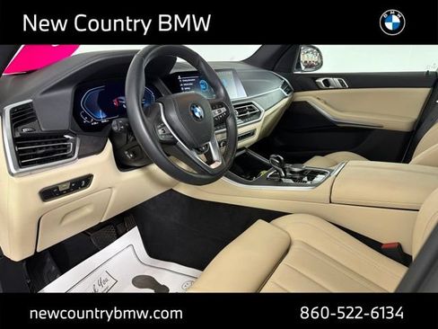 Used 2022 BMW X5 xDrive40i w/ Premium Package AWD/4WD image 10