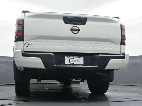 Used 2022 Nissan Frontier PRO-4X w/ Off-Road Protection Package AWD/4WD image 48