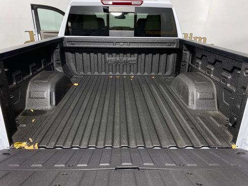 Used 2026 GMC Sierra 1500 SLT w/ SLT Premium Package AWD/4WD image 23