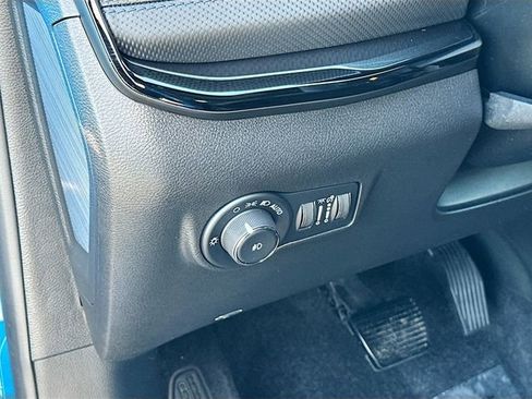 Used 2026 Jeep Compass Latitude image 10