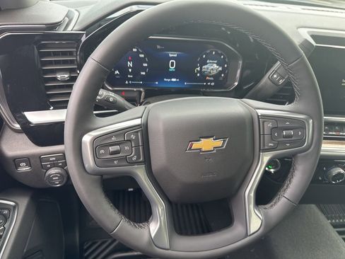 New 2026 Chevrolet Silverado 1500 LT image 6