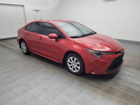 Used 2021 Toyota Corolla LE image 11