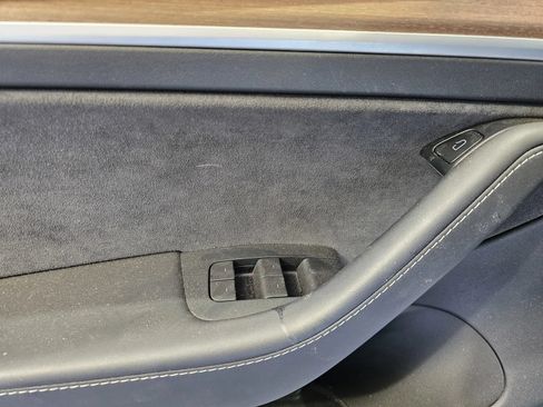 Used 2023 Tesla Model 3 Standard Range RWD image 13