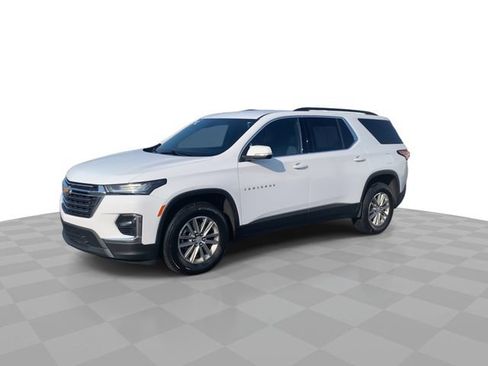Certified 2023 Chevrolet Traverse LT FWD image 4