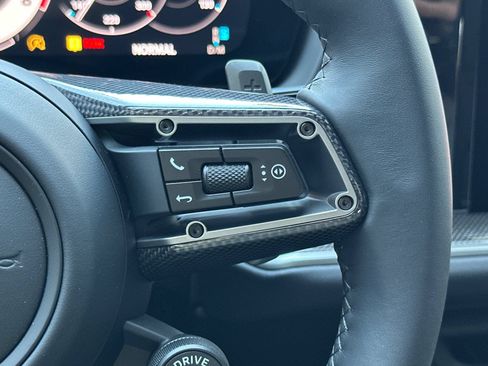 New 2026 Porsche Cayenne GTS AWD/4WD image 32