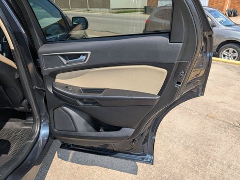 Used 2024 Ford Edge SEL w/ Convenience Package AWD/4WD image 17