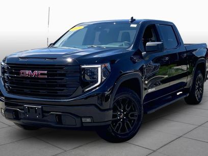 Used 2023 GMC Sierra 1500 Elevation