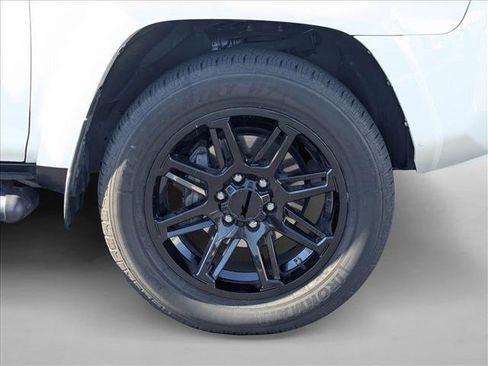 Used 2020 Toyota 4Runner SR5 Premium image 21