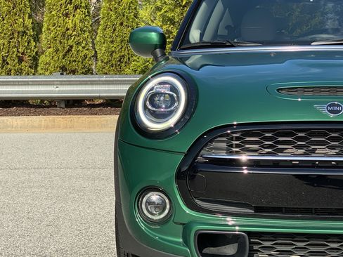 Used 2020 MINI Cooper S image 11