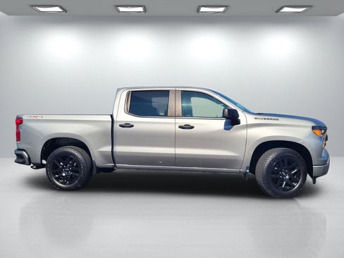 Used 2023 Chevrolet Silverado 1500 Custom w/ LPO, Dark Essentials Package AWD/4WD image 3