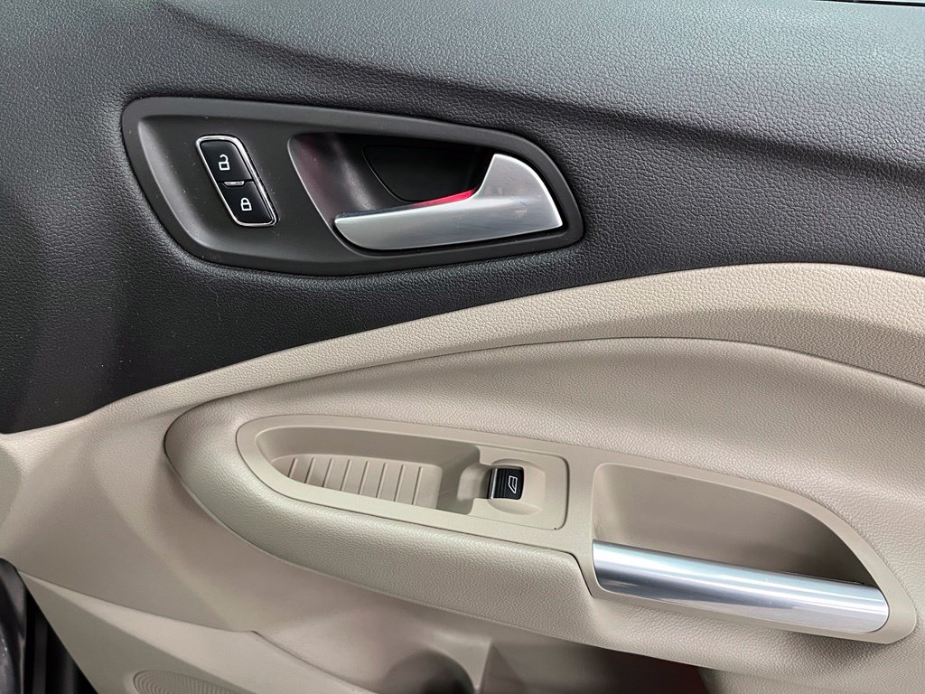 Used 2014 Ford C-MAX SEL w/ Equipment Group 302A FWD image 55