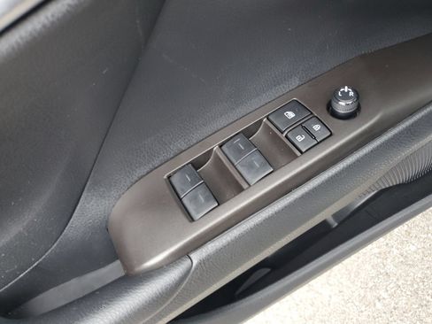 Used 2024 Toyota Camry SE FWD image 20