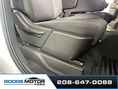 Used 2022 Chevrolet Silverado 2500 LT w/ Convenience Package AWD/4WD image 25