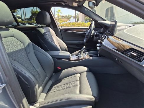 Used 2023 BMW 540i w/ M Sport Package RWD image 23