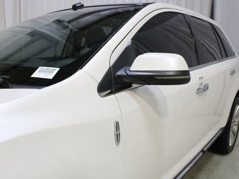 Used 2012 Lincoln MKX AWD image 37