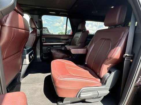Used 2024 Ford Expedition Max Limited image 26