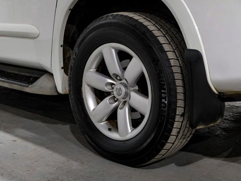 Used 2012 Nissan Armada SV image 64