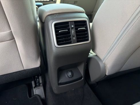Used 2018 Kia Sportage LX w/ LX Technology Package AWD/4WD image 34
