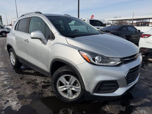 Used 2019 Chevrolet Trax LT w/ Driver Confidence Package image 55