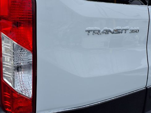 Used 2020 Ford Transit 350 XLT image 20