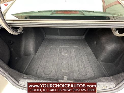 Used 2011 Chevrolet Cruze LT image 30