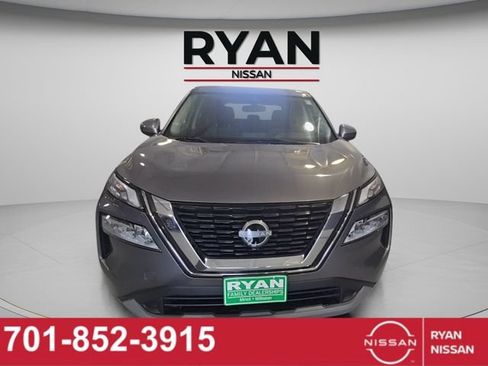 Certified 2023 Nissan Rogue SV AWD/4WD image 8