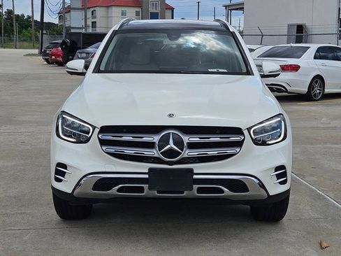 Used 2020 Mercedes-Benz GLC 300 image 2