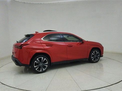 Used 2023 Lexus UX 250h FWD w/ Premium Package image 69