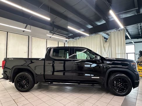 Certified 2023 GMC Sierra 1500 Elevation w/ Elevation Premium Package AWD/4WD image 3