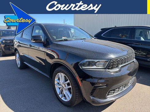 Used 2023 Dodge Durango GT image 1