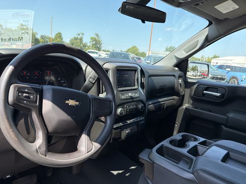 Used 2021 Chevrolet Silverado 1500 Custom RWD image 8