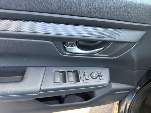 Used 2023 Honda CR-V LX image 25