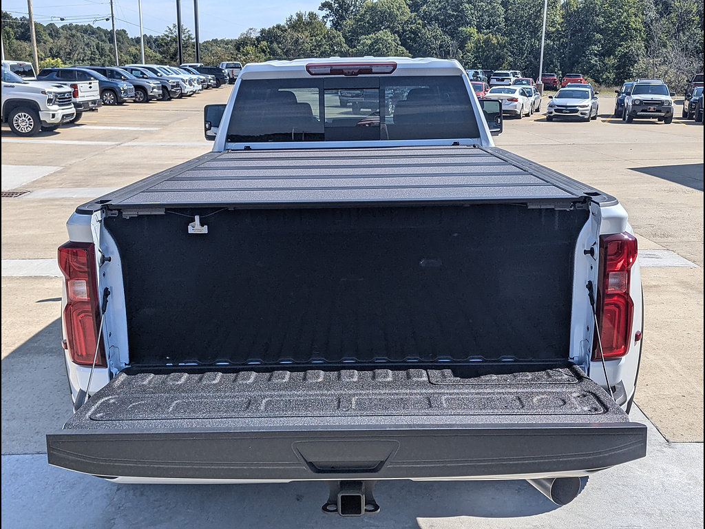 New 2026 Chevrolet Silverado 3500 High Country w/ High Country Premium Package AWD/4WD image 14