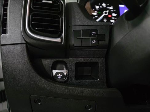 Used 2024 RAM ProMaster 2500 image 25