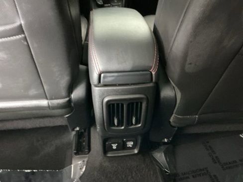 Used 2018 Jeep Compass Trailhawk image 25