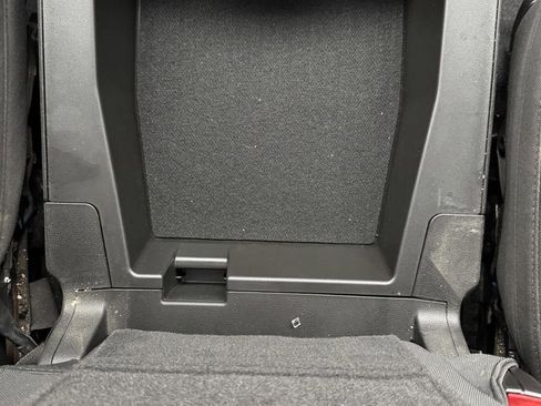 Used 2020 GMC Sierra 1500 Elevation w/ Elevation Value Package image 26