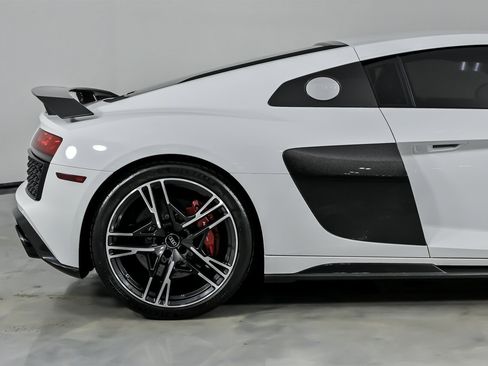 Used 2020 Audi R8 V10 performance image 13