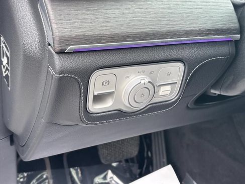 Used 2026 Mercedes-Benz GLS 450 4MATIC image 28